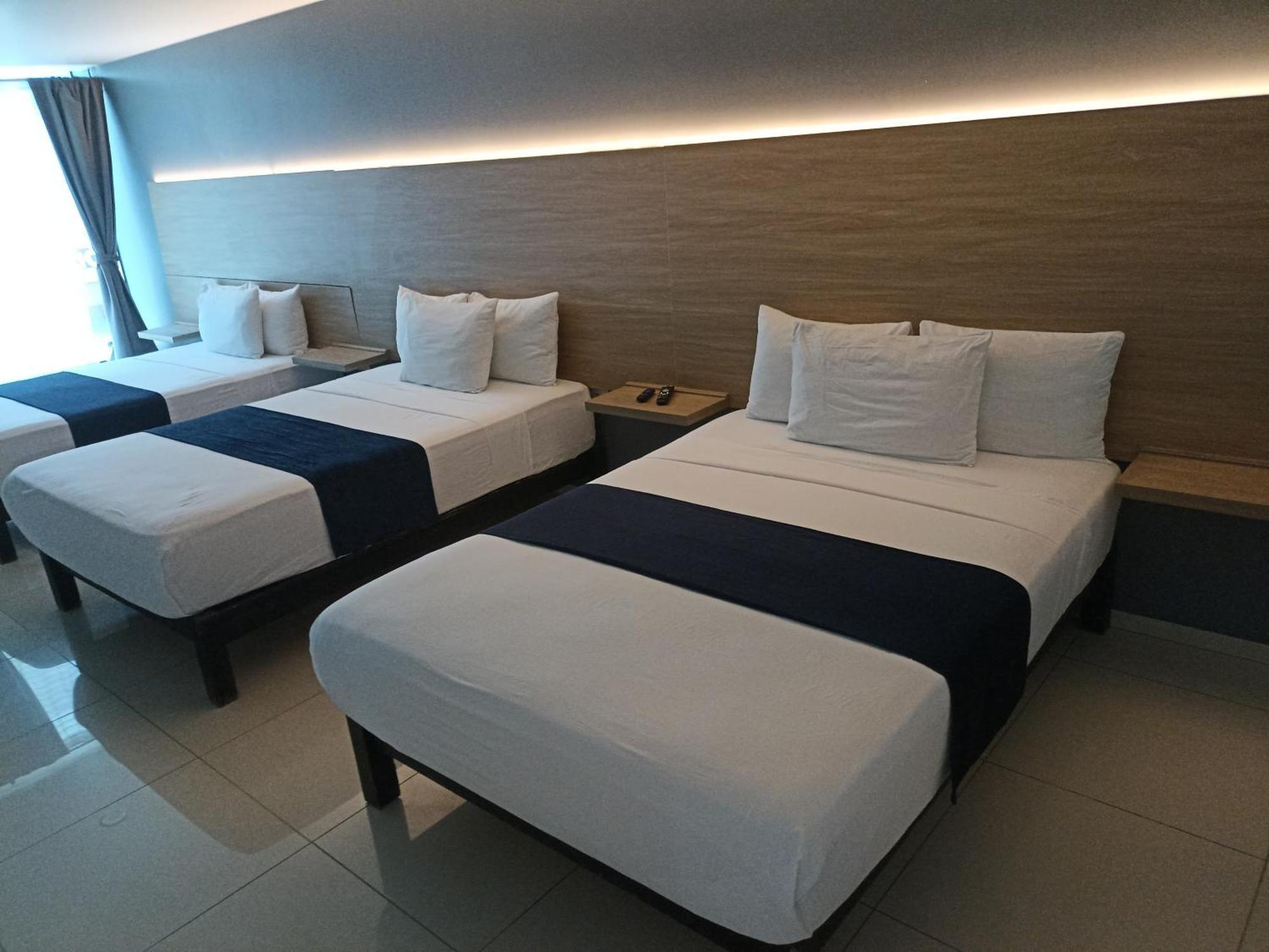 Hotel Casa Galeana Centro Con Estacionamiento Privado อากวสคาเลียนเทส ภายนอก รูปภาพ