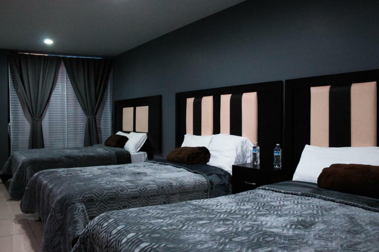 Hotel Casa Galeana Centro Con Estacionamiento Privado อากวสคาเลียนเทส ภายนอก รูปภาพ