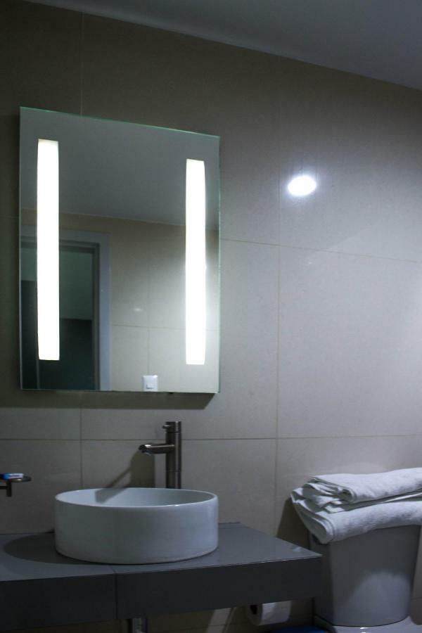 Hotel Casa Galeana Centro Con Estacionamiento Privado อากวสคาเลียนเทส ภายนอก รูปภาพ